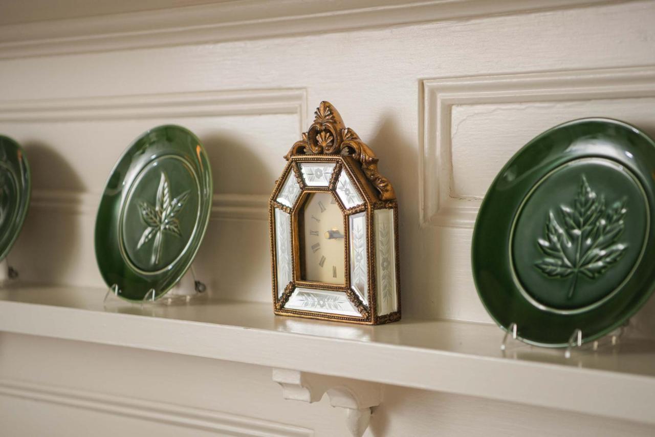 Bed and breakfast The Dewey By The Lenox Collection Extérieur photo